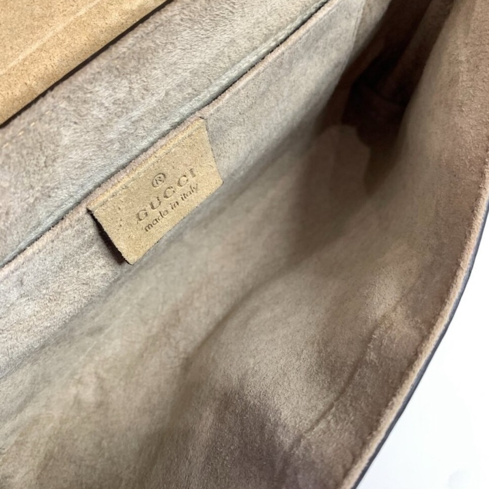 Gucci Patent Beige Shoulder Bag - Picture 9 of 16